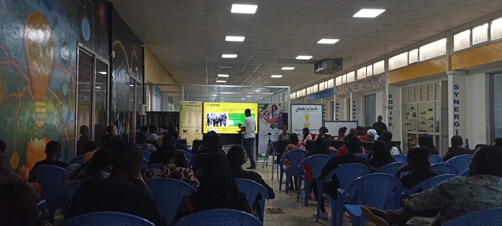 The public of our panel giving voice to women leaders on how to accelerate digital learning in Guinea.